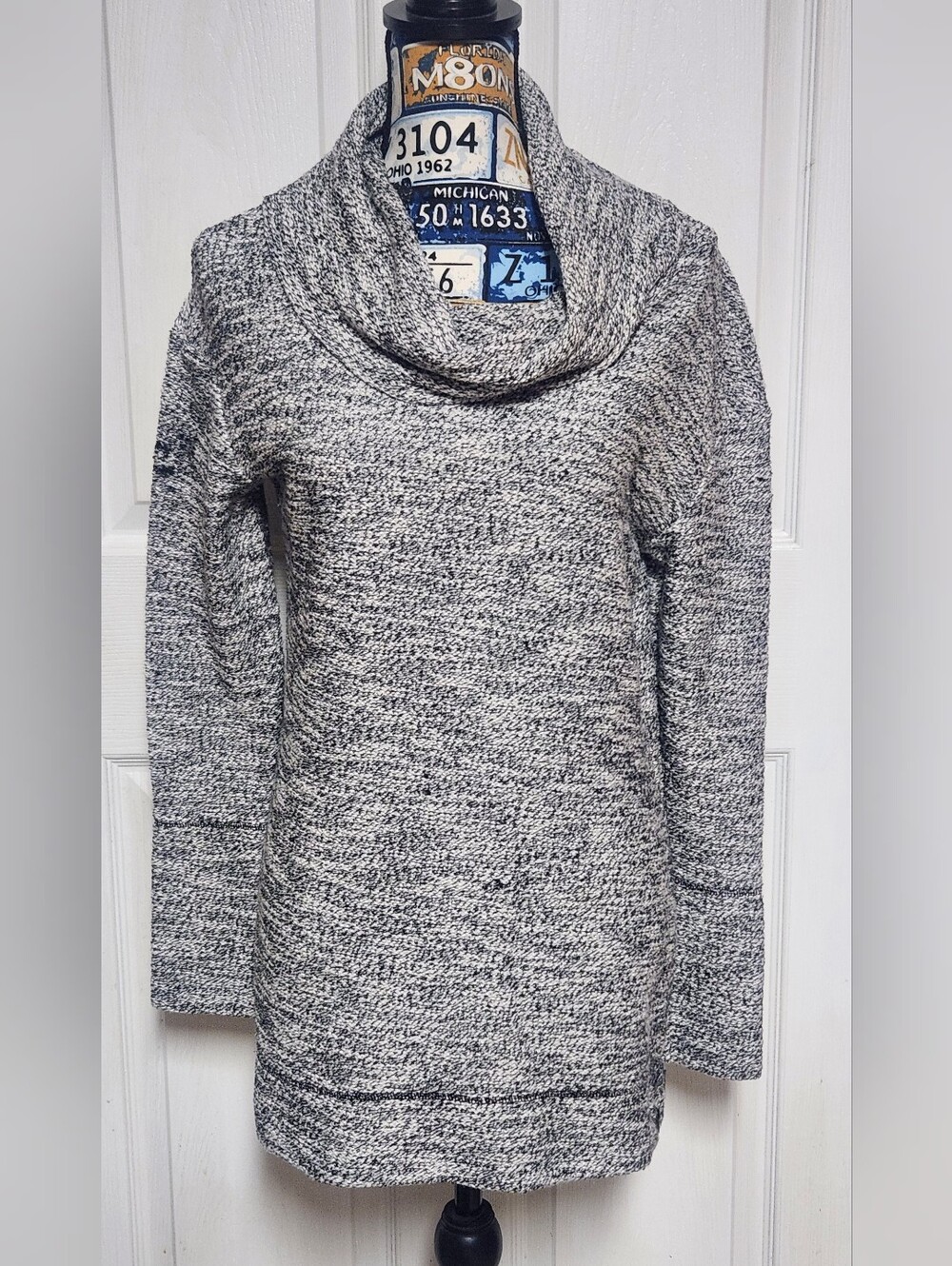 Women's Medium Black & White Marled Cowl Neck Sweater